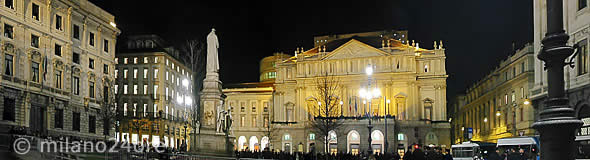 The nightly Piazza della Scala