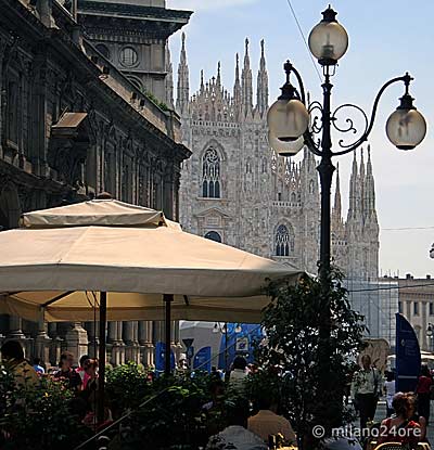 Dining with Duomo View